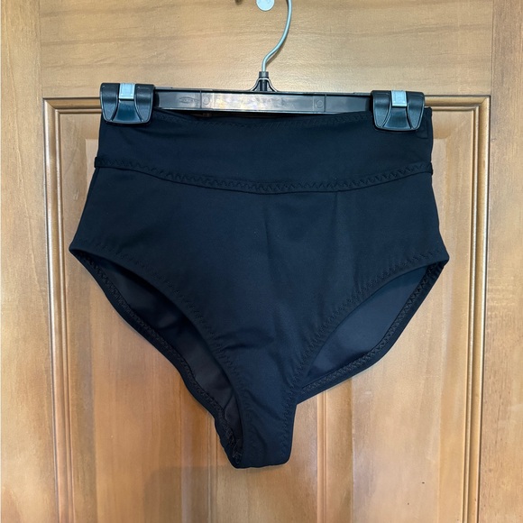 Fabletics Swim Bottoms - Picture 4 of 7